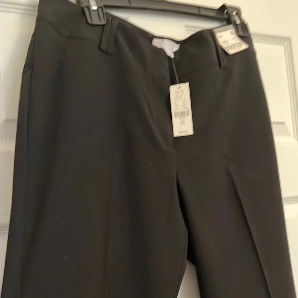 🚨New York & Company Black Curvy Mid Rise Tall City Stretch Bootcut Pants NWT🚨 - Picture 4 of 7